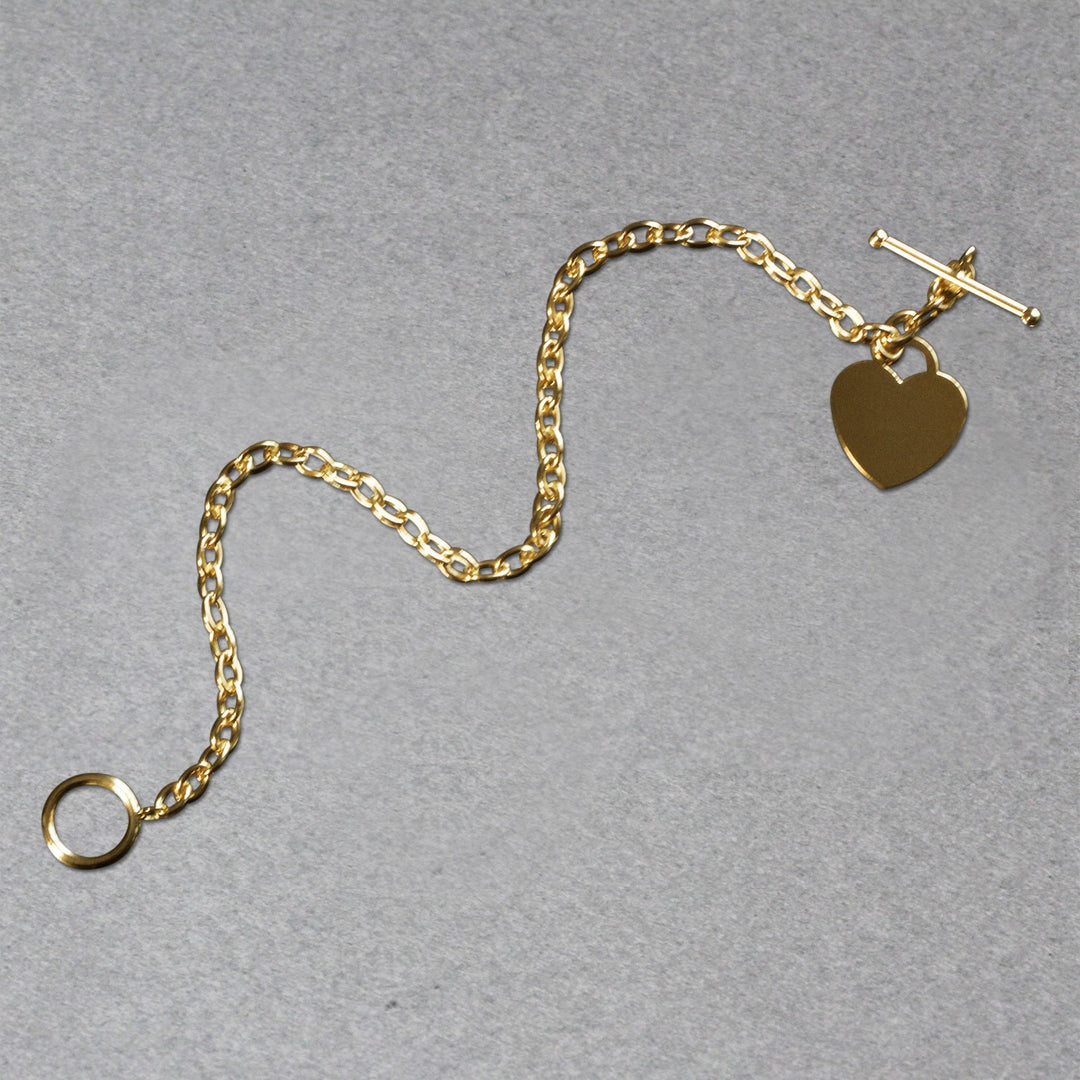 Toggle Bracelet with Heart Charm in 14k Yellow Gold